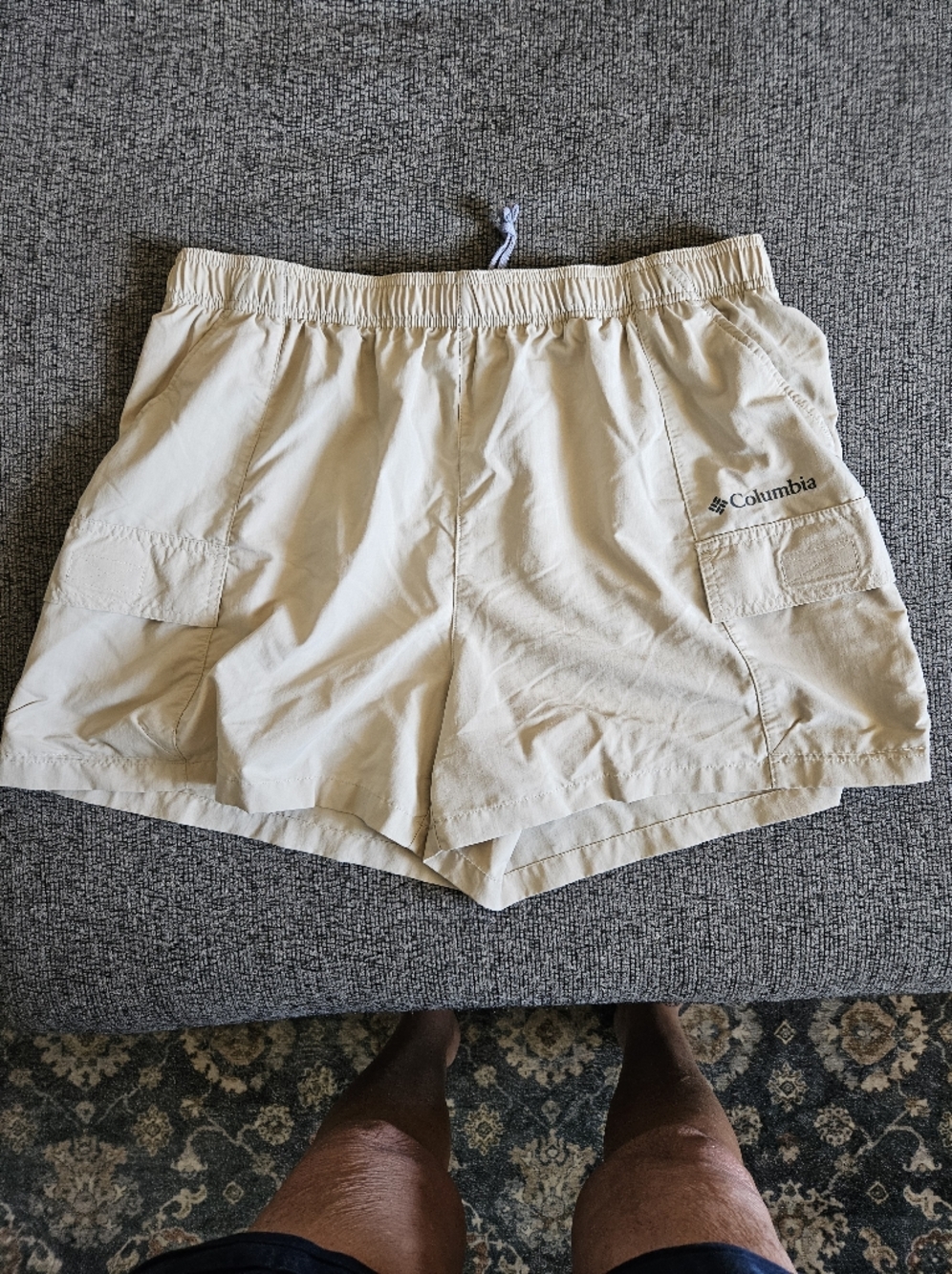 Columbia Men’s Khaki Cargo Shorts